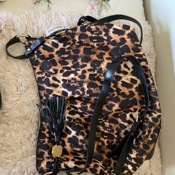 Vince Camuto Convertible Backpack to Shoulder Tote NWT - Picture 7 of 7